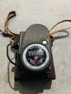 Vintage Bell & Howell Filmo Sportster 8mm Movie Camera with Leather Case
